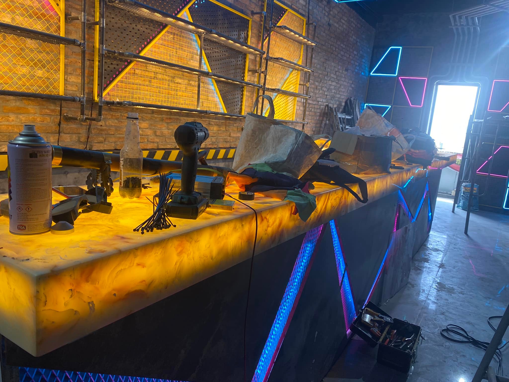 Bar Lucky phố đi bộ Hải Phòng