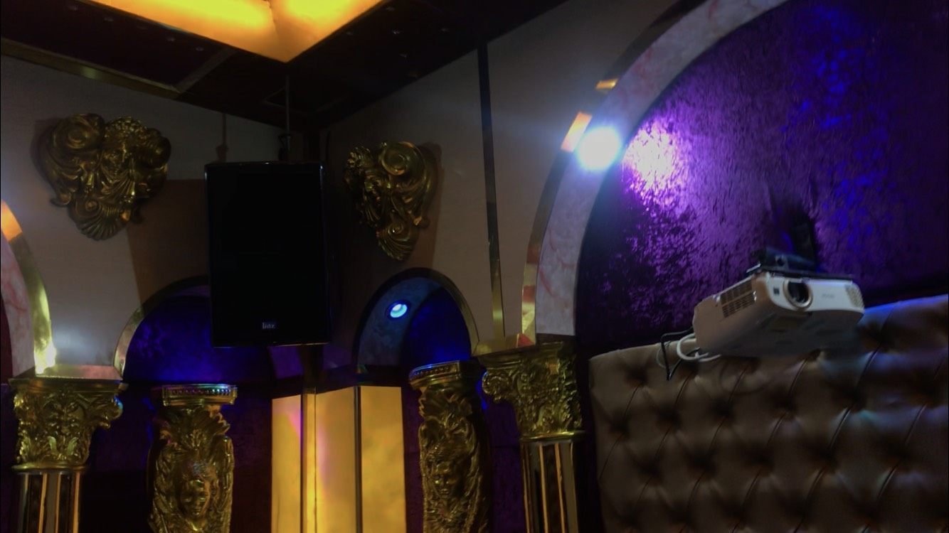 Phòng hát gia đình cấu hình 4sub nghe to mà không bị ồn, không bị điếc tai 1